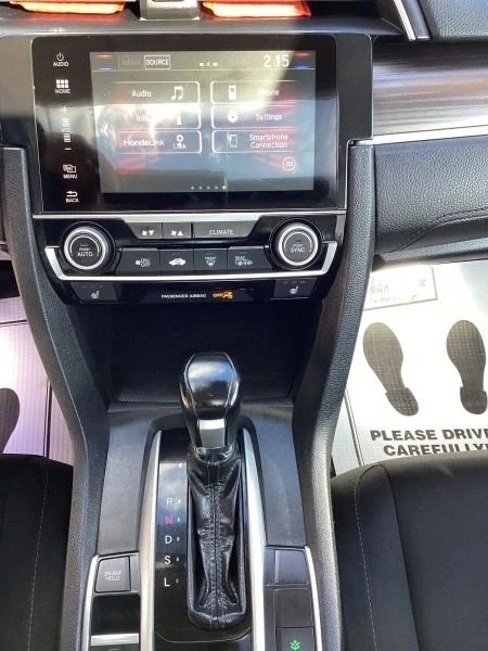 2019 Honda Civic 10th Gen - Image 17 of 20