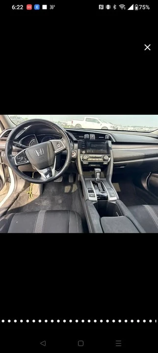 2019 Honda Civic 10th Gen - Image 12 of 14