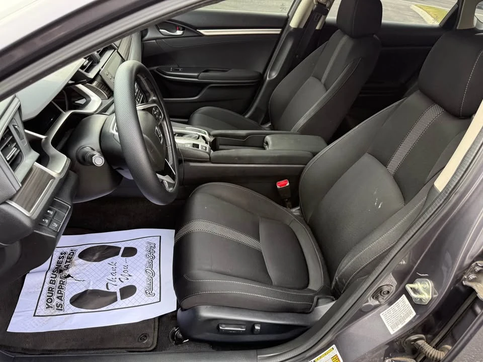 2019 Honda Civic 10th Gen - Image 8 of 15