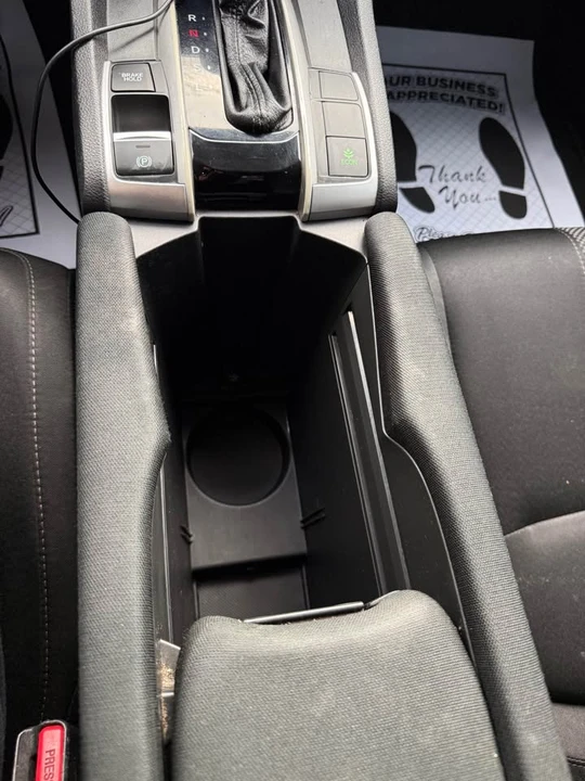 2019 Honda Civic 10th Gen - Image 14 of 15