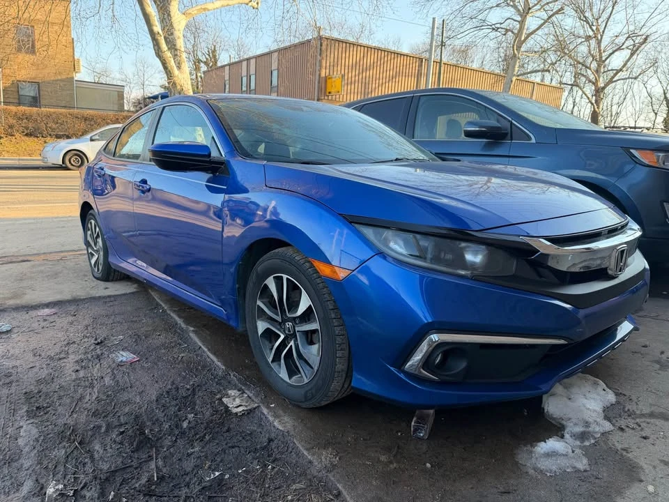 2019 Honda Civic 10th Gen - Image 2 of 5