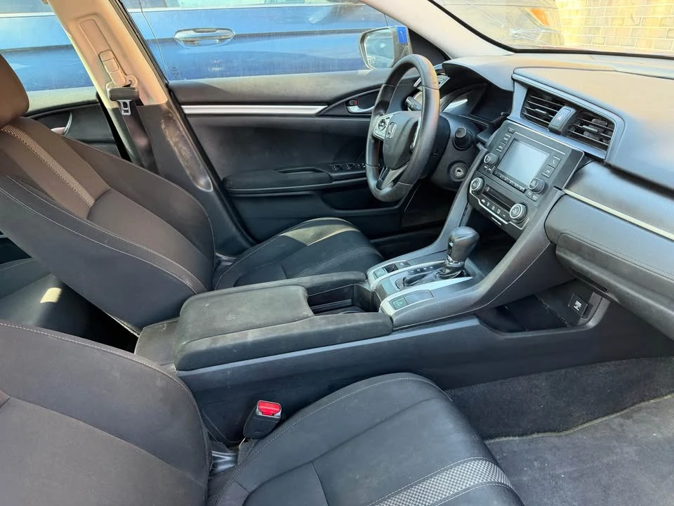 2019 Honda Civic 10th Gen - Image 5 of 5