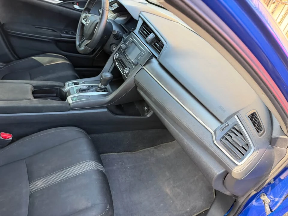 2019 Honda Civic 10th Gen - Image 4 of 5