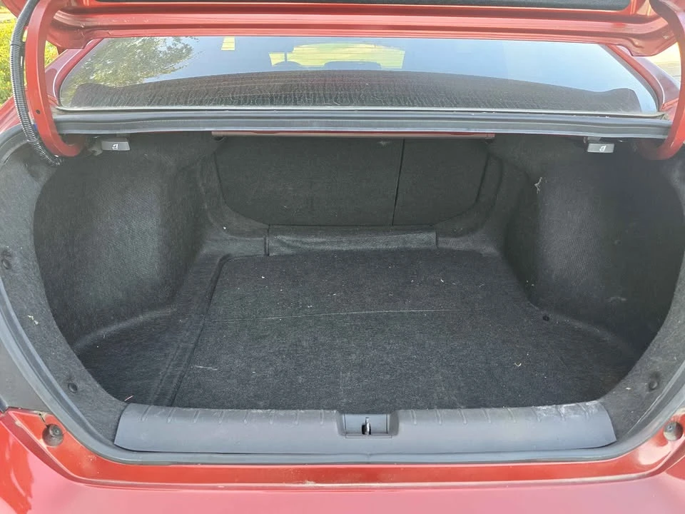 2019 Honda Civic 10th Gen - Image 6 of 17