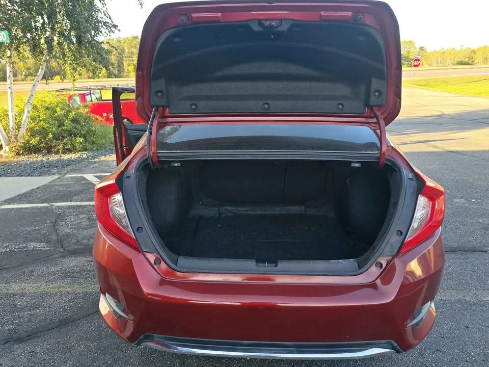 2019 Honda Civic 10th Gen - Image 7 of 17