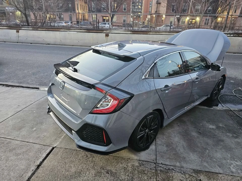 2019 Honda Civic 10th Gen - Image 2 of 16