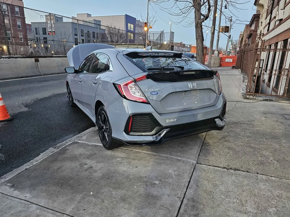 2019 Honda Civic 10th Gen - Image 4 of 16