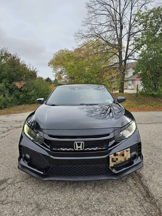 2019 Honda Civic 10th Gen - Image 3 of 10