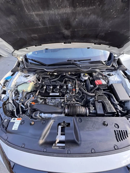 2019 Honda Civic 10th Gen - Image 10 of 10