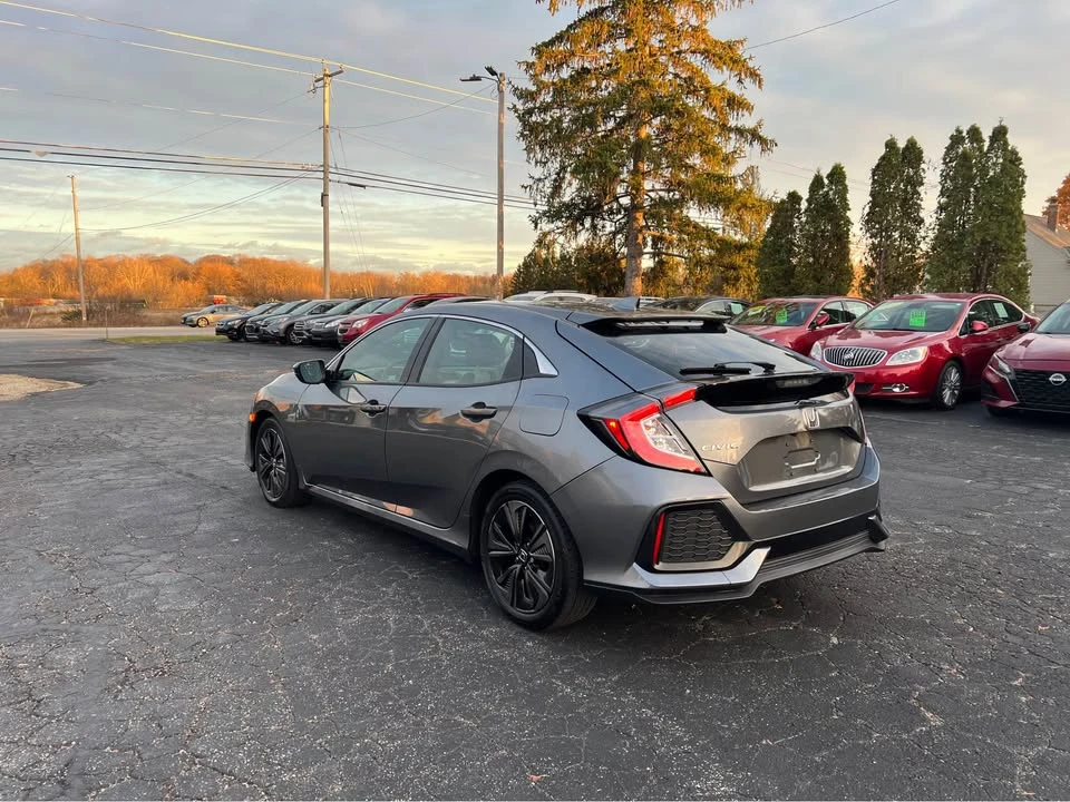 2019 Honda Civic 10th Gen - Image 6 of 20