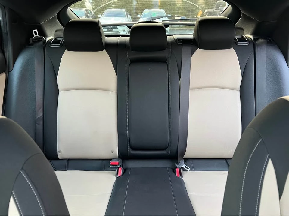 2019 Honda Civic 10th Gen - Image 14 of 20