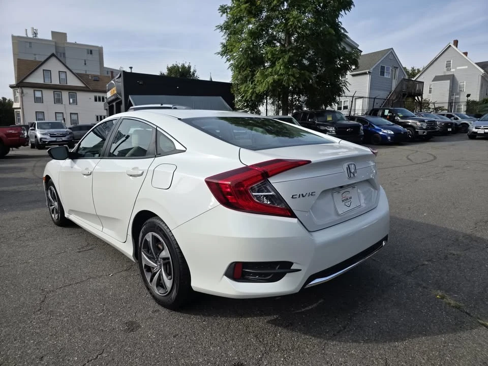 2019 Honda Civic 10th Gen - Image 5 of 19