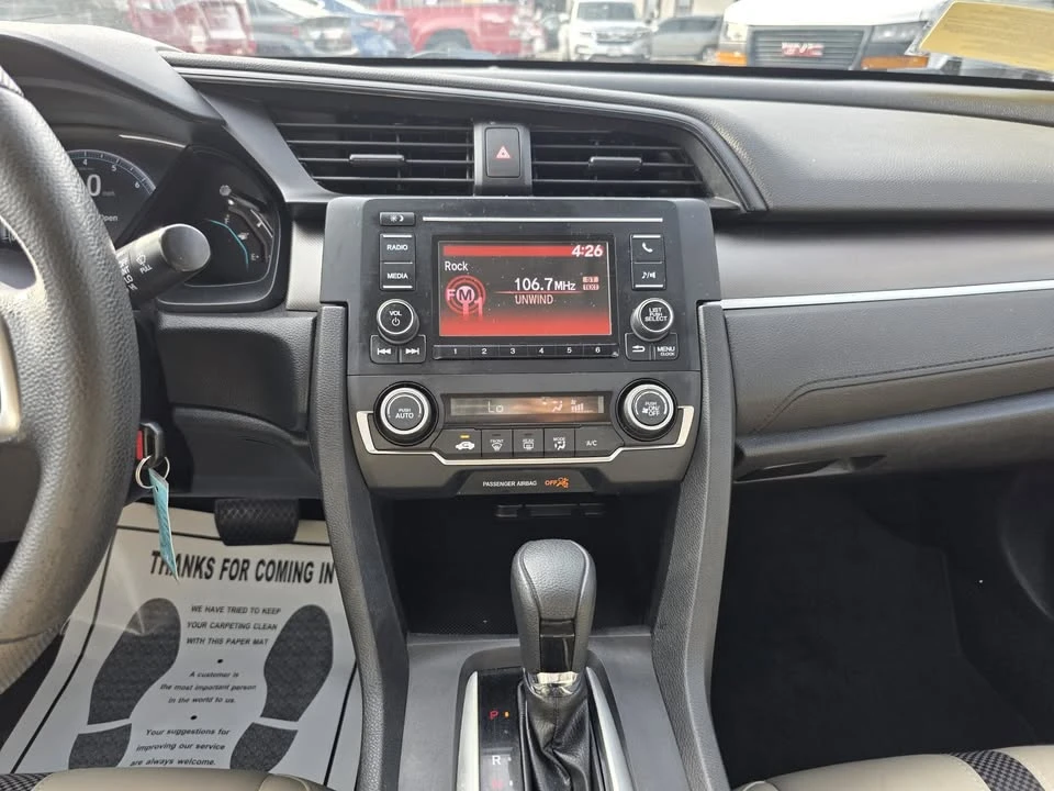 2019 Honda Civic 10th Gen - Image 11 of 19