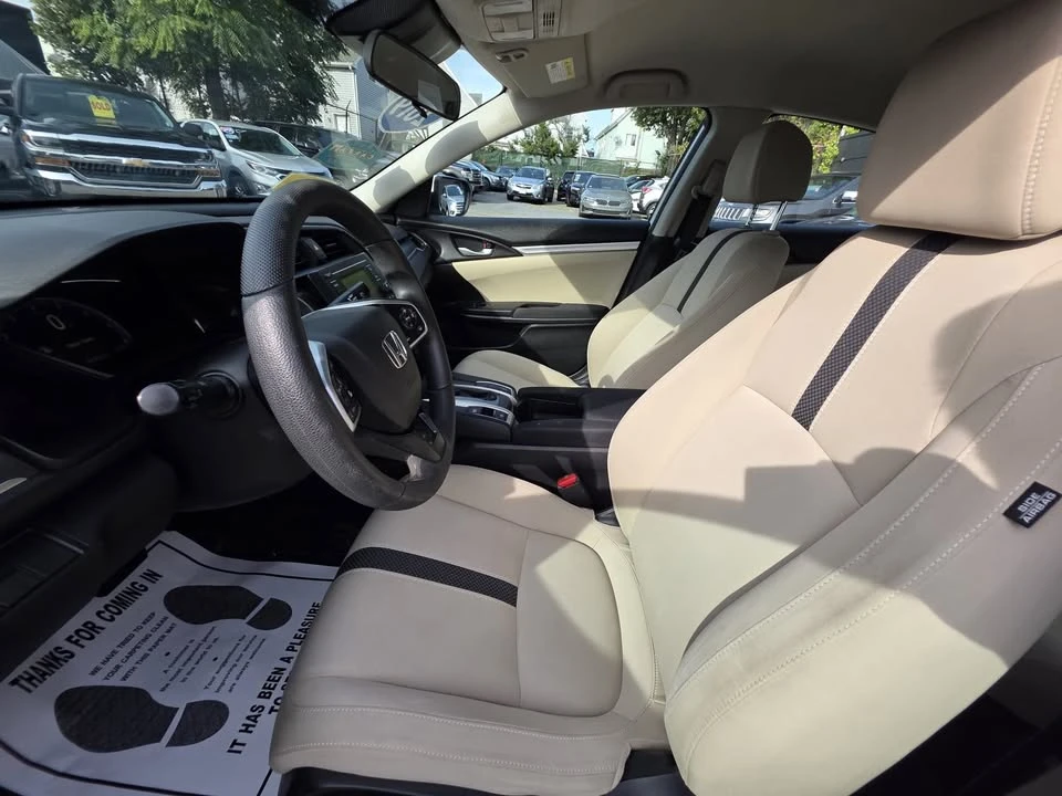 2019 Honda Civic 10th Gen - Image 13 of 19