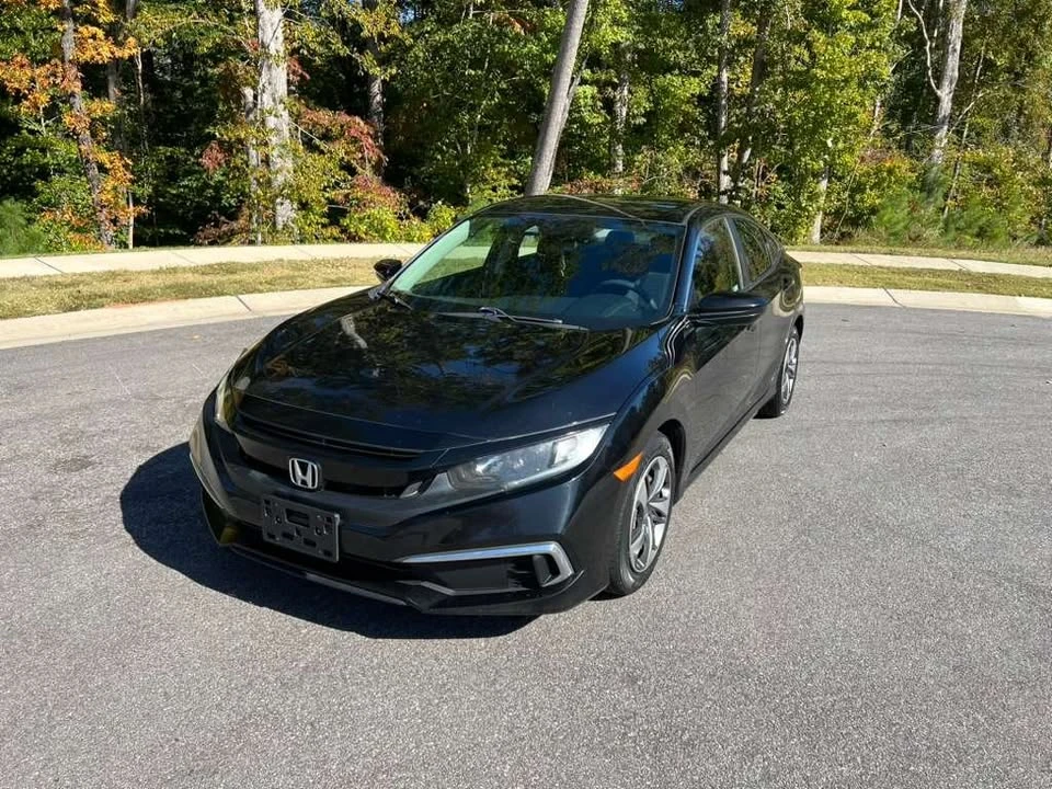 2019 Honda Civic 10th Gen - Image 10 of 19