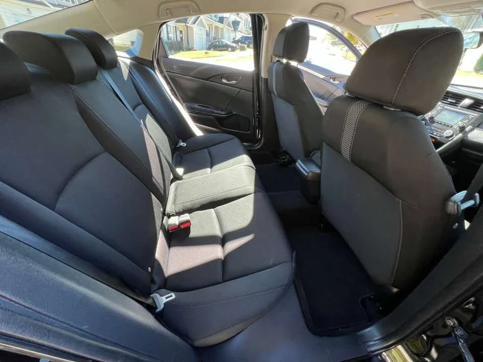 2019 Honda Civic 10th Gen - Image 14 of 19