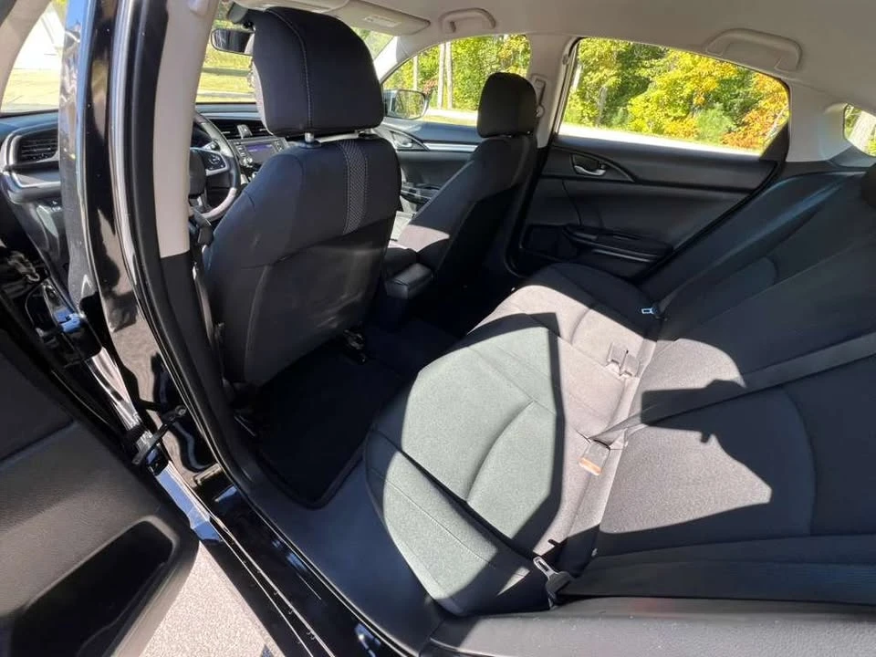 2019 Honda Civic 10th Gen - Image 15 of 19