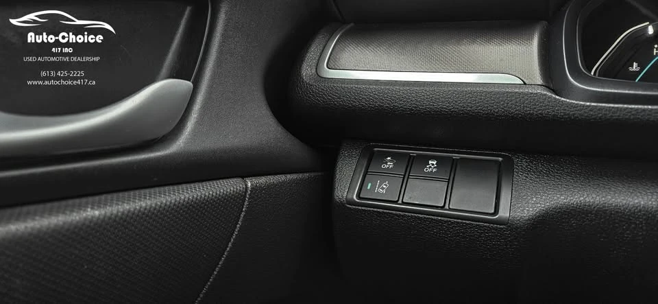 2019 Honda Civic 10th Gen - Image 14 of 17