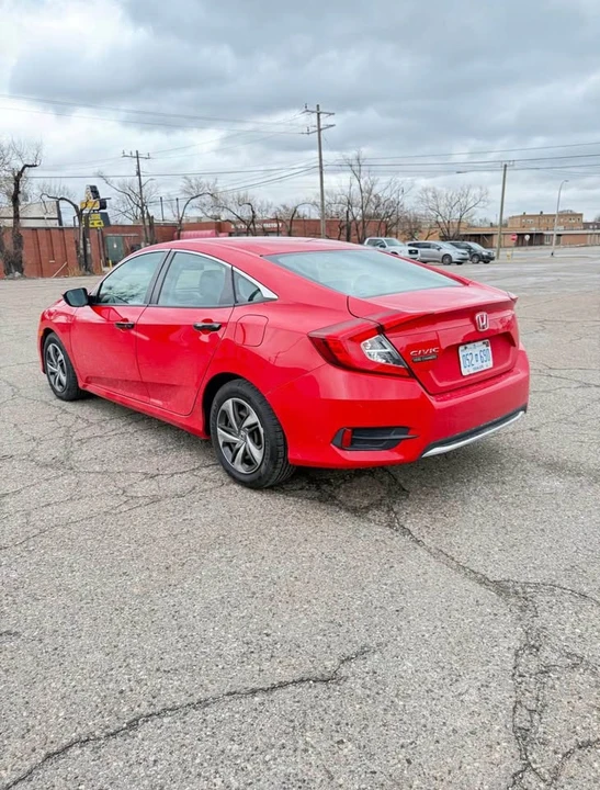 2019 Honda Civic 10th Gen - Image 5 of 11