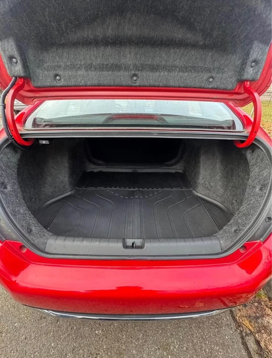 2019 Honda Civic 10th Gen - Image 10 of 11
