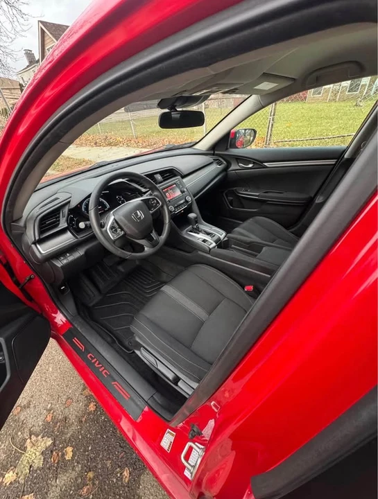 2019 Honda Civic 10th Gen - Image 11 of 11