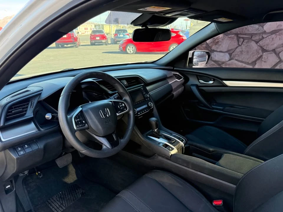 2019 Honda Civic 10th Gen - Image 8 of 11