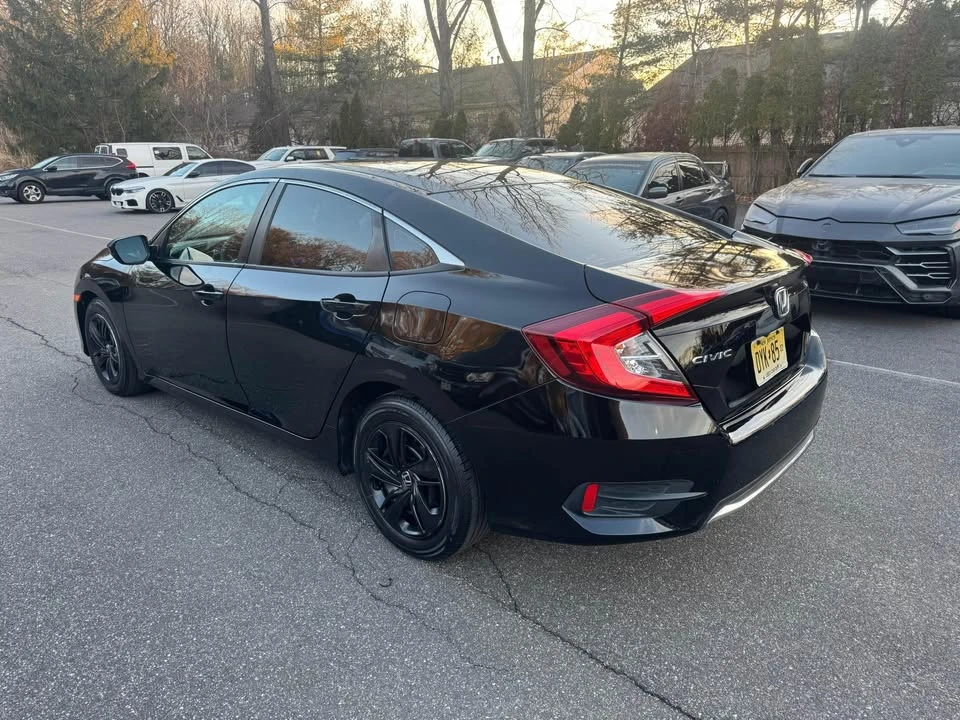 2019 Honda Civic 10th Gen - Image 3 of 5