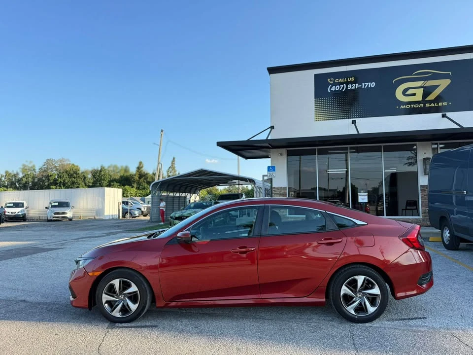 2019 Honda Civic 10th Gen - Image 6 of 9