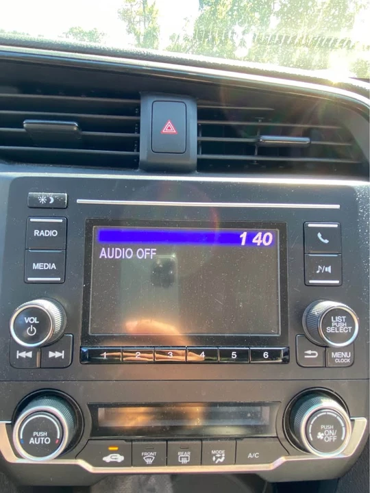 2019 Honda Civic 10th Gen - Image 8 of 8