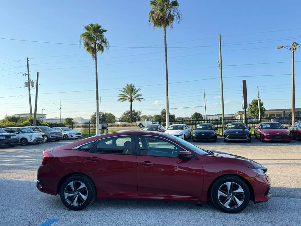 2019 Honda Civic 10th Gen - Image 3 of 9