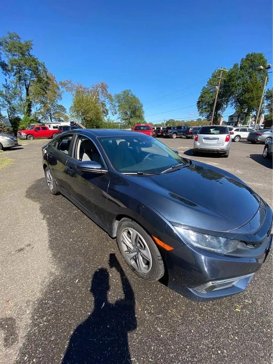 2019 Honda Civic 10th Gen - Image 3 of 8