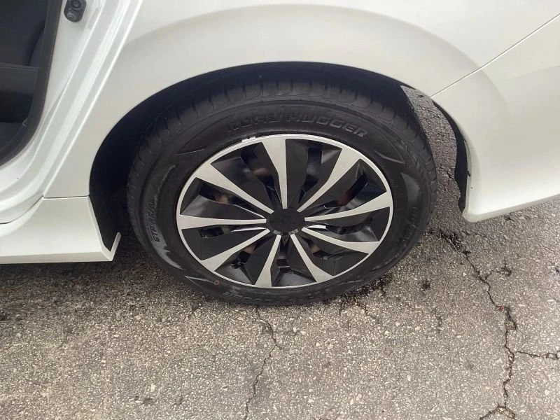 2019 Honda Civic 10th Gen - Image 16 of 16