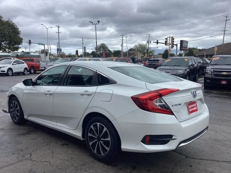 2019 Honda Civic 10th Gen - Image 6 of 16