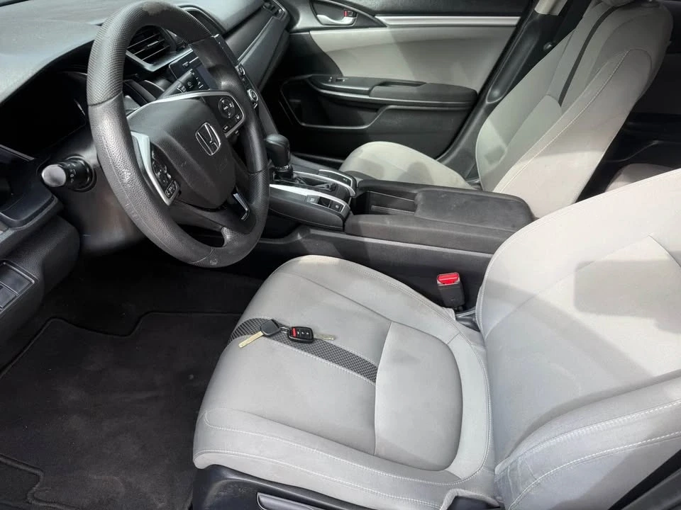 2019 Honda Civic 10th Gen - Image 10 of 10