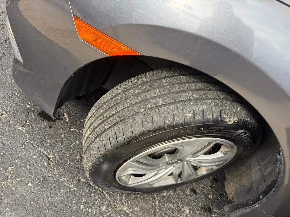 2019 Honda Civic 10th Gen - Image 7 of 10