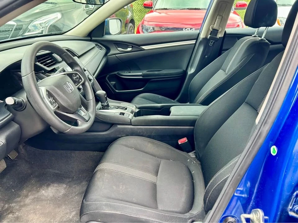 2019 Honda Civic 10th Gen - Image 3 of 4
