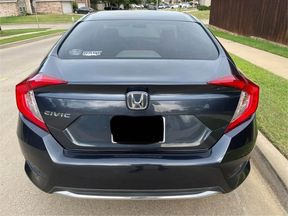 2019 Honda Civic 10th Gen - Image 6 of 11
