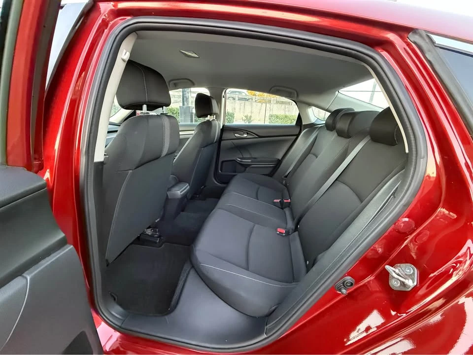 2019 Honda Civic 10th Gen - Image 9 of 11
