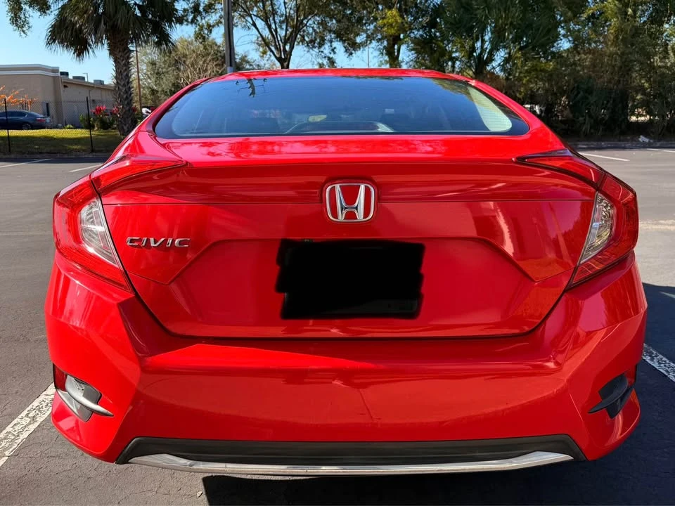 2019 Honda Civic 10th Gen - Image 6 of 20