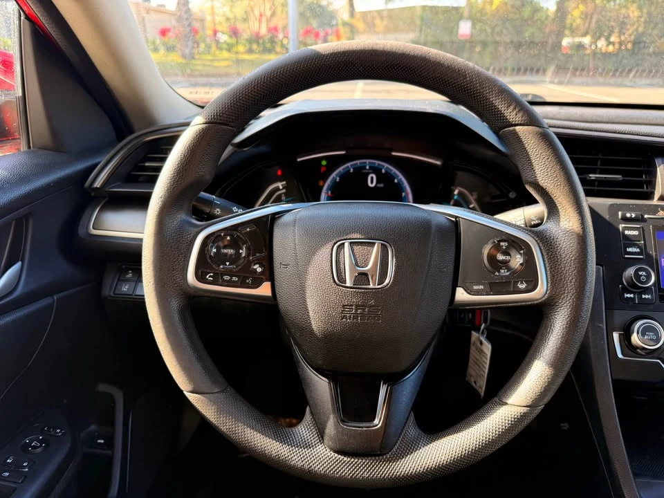 2019 Honda Civic 10th Gen - Image 16 of 20