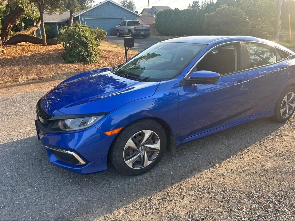 2019 Honda Civic 10th Gen - Image 9 of 18