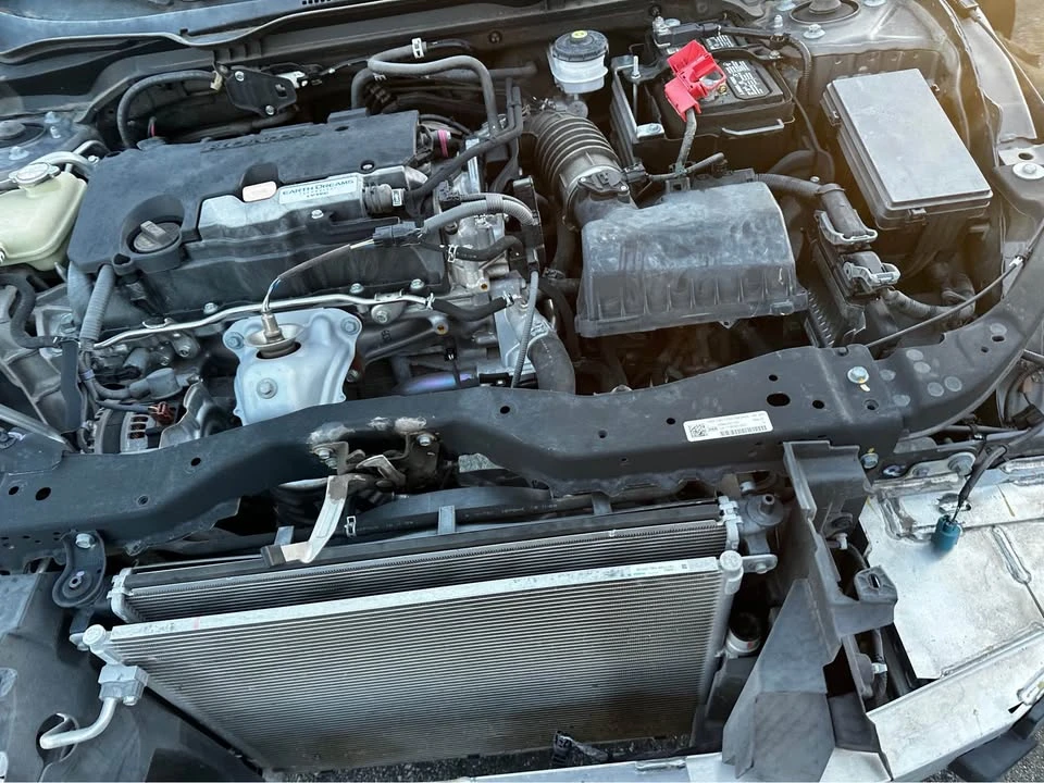 2019 Honda Civic 10th Gen - Image 5 of 7