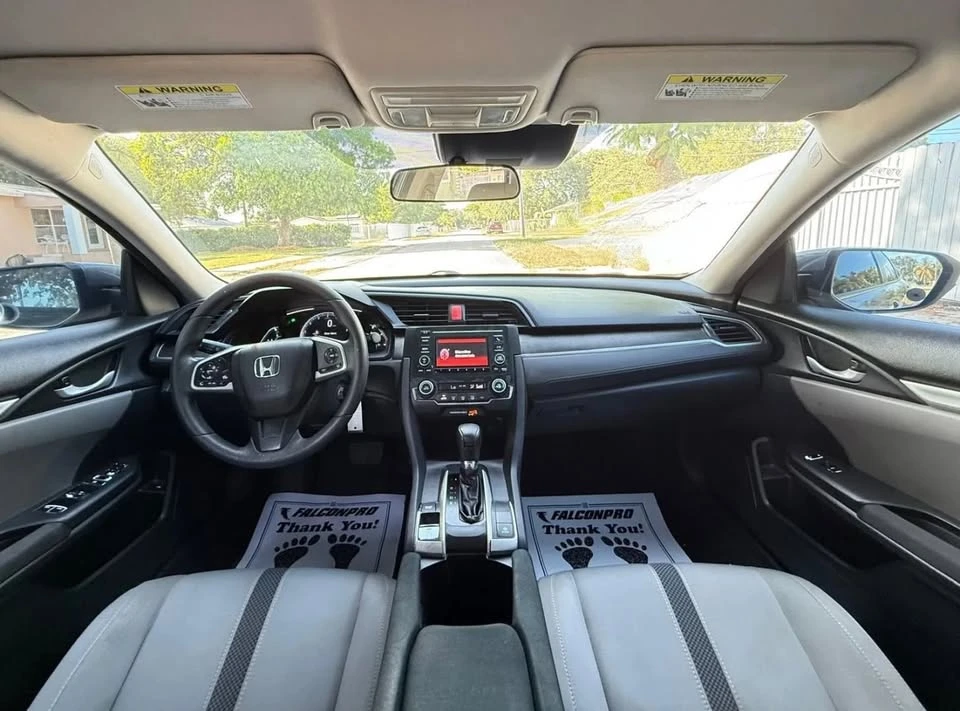 2019 Honda Civic 10th Gen - Image 7 of 20