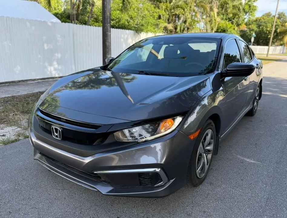 2019 Honda Civic 10th Gen - Image 18 of 20