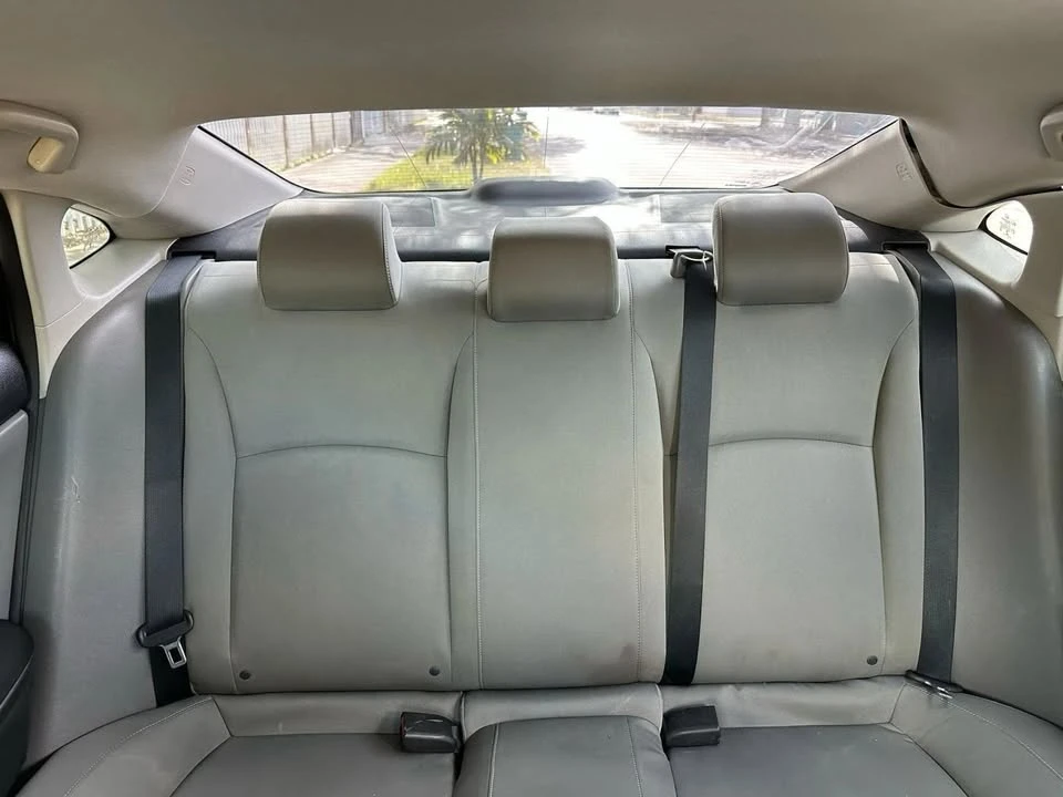 2019 Honda Civic 10th Gen - Image 15 of 20
