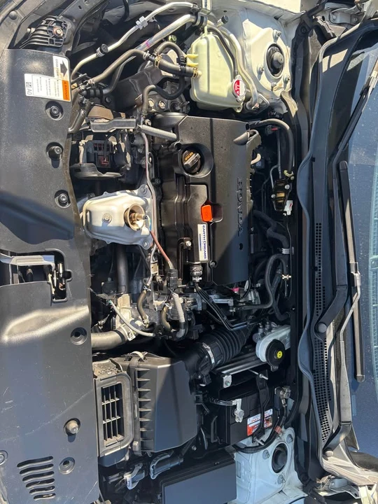 2019 Honda Civic 10th Gen - Image 15 of 15