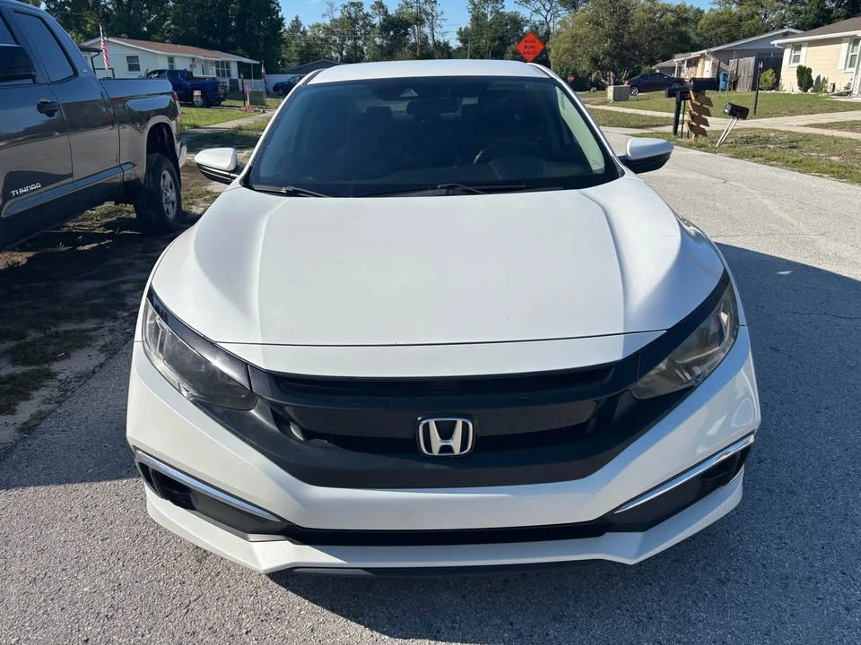 2019 Honda Civic 10th Gen - Image 5 of 15