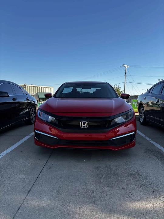 2019 Honda Civic 10th Gen - Image 2 of 10