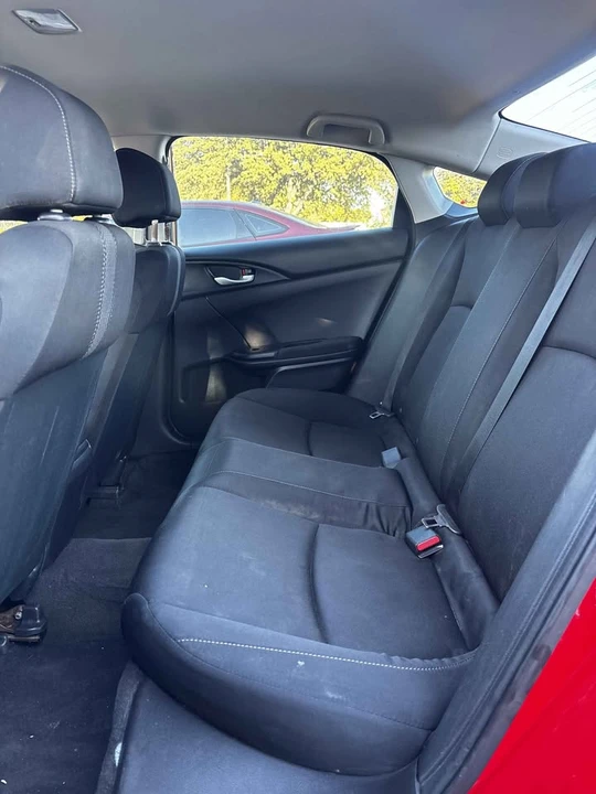 2019 Honda Civic 10th Gen - Image 7 of 10