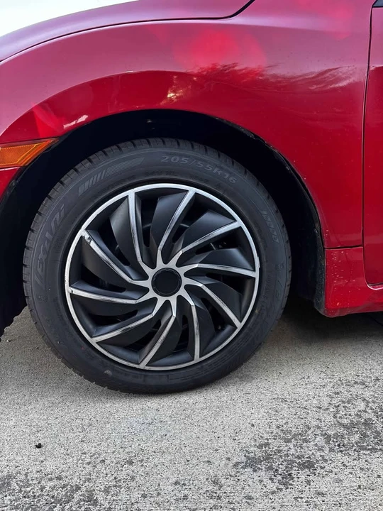2019 Honda Civic 10th Gen - Image 3 of 10